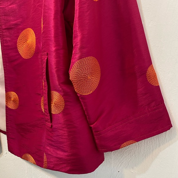 Vtg.Painted Pony-open front blazer.Fuchsia with embroidered orange polka dots.L - Picture 3 of 8